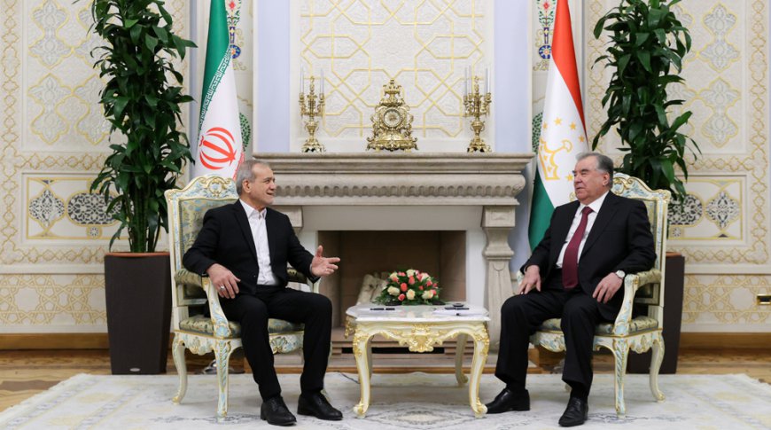 Iran, Tajikistan presidents oversee signing of 23 MoUs to boost ties