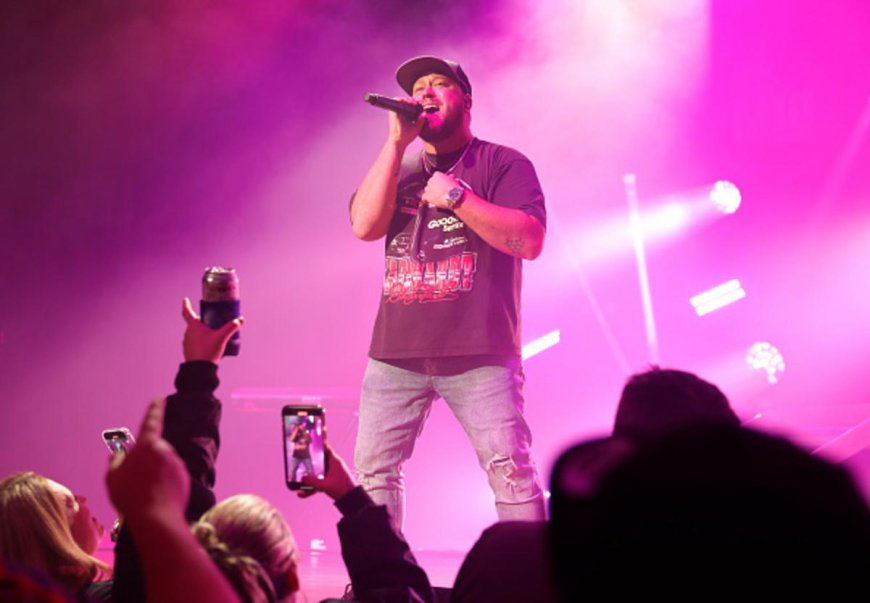 Firefest Excitement -Mitchell Tenpenny Headliner